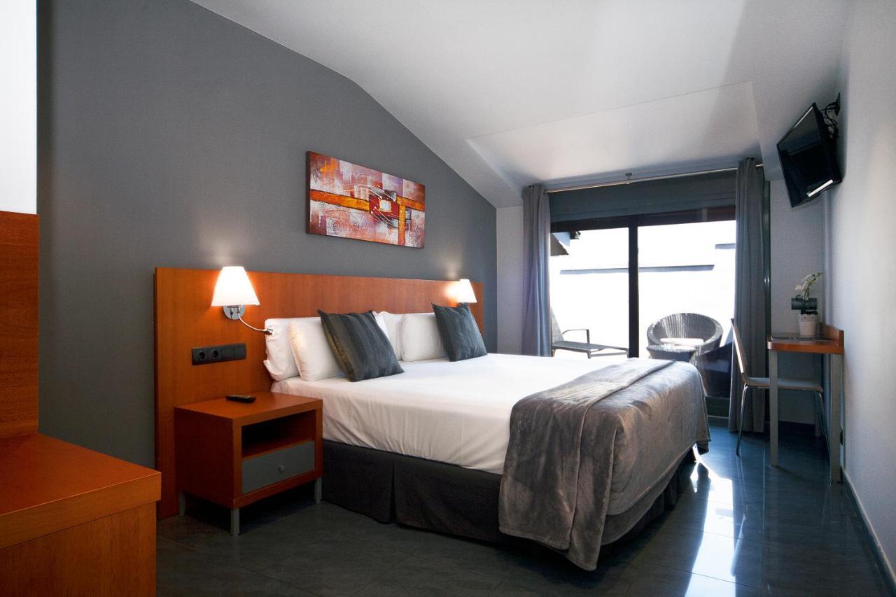 Sant Pere Ll Hspii Hotel Rubí